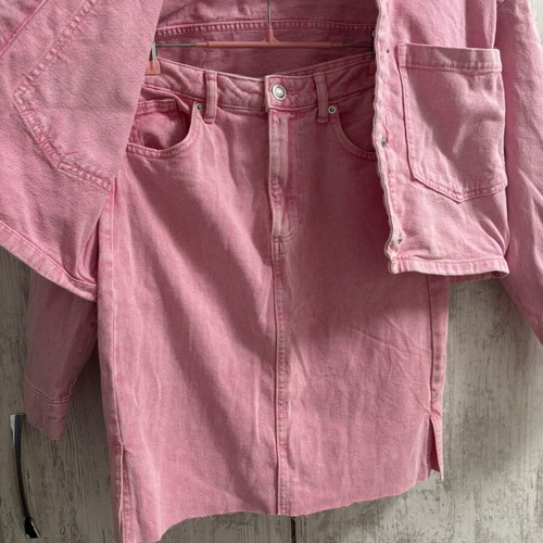Stradivarius pink denim set like new, size XS