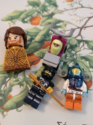 Lego figures used, with knock off gift