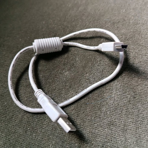 Playstation 3 controller charging cable like new, white