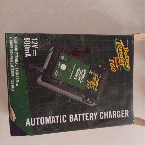Battery Tender Junior 800 charger and maintainer, new