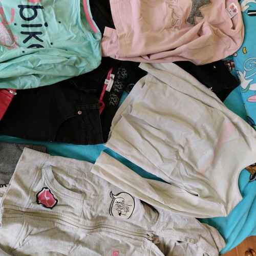Children's clothes 7-9 years like new, pack of 14 pieces