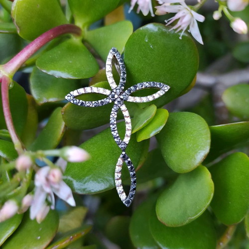 Silver cross 925 used with zircon