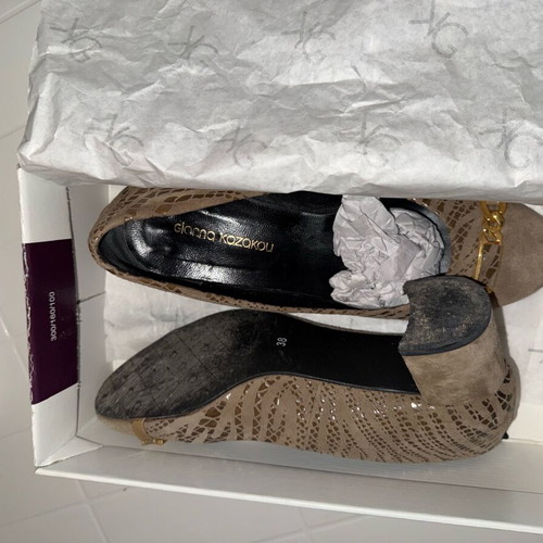 Gianna Kazakou pumps size 38 like new, beige leather