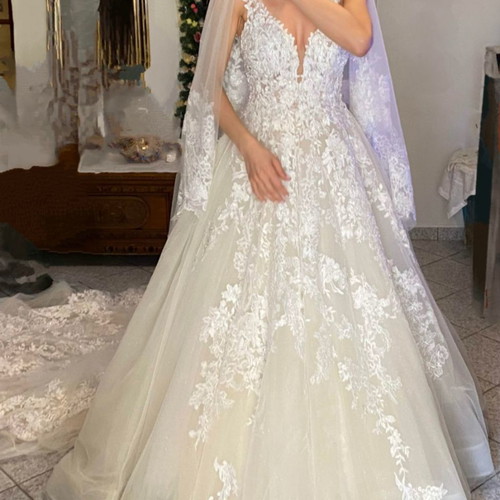 Wedding dress like new princess style with train and lace, size S