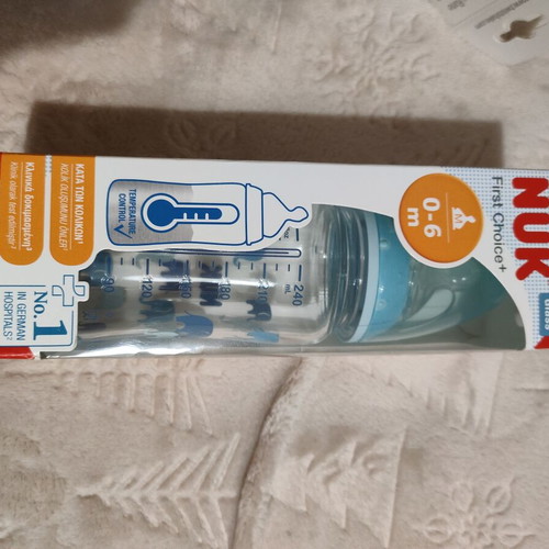 Nuk glass baby bottle new with anti colic system 0-6 months