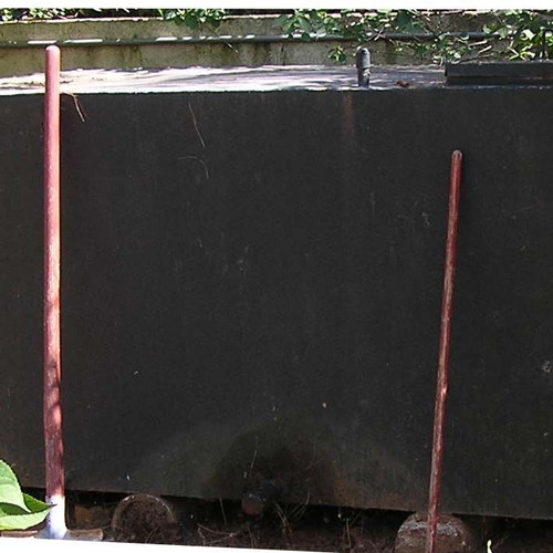 Oil tank used 250 lt in good condition