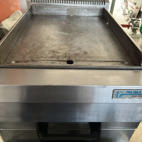 Electric griddle three-phase used, good condition
