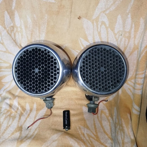 Vintage car beam headlights used in very good condition