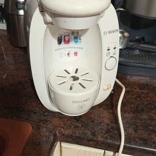 Tassimo coffee maker like new, barely used