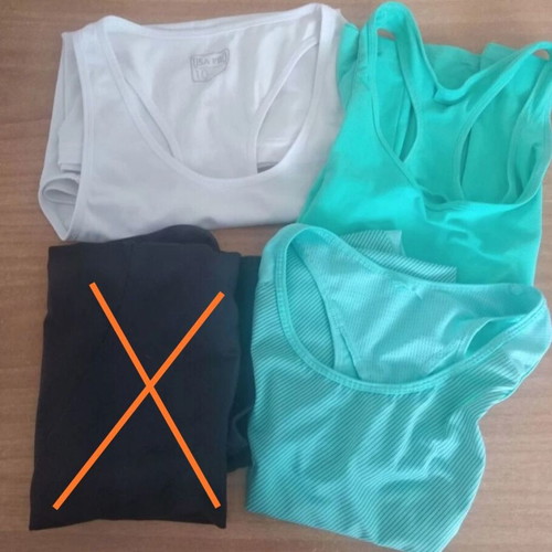 Women's Sports Shirts pack of 3 like new, size M