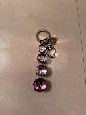 Ornate keychain used with stones purple