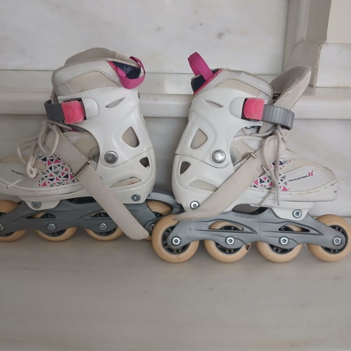 Rollers adjustable size 30-33 used for girls