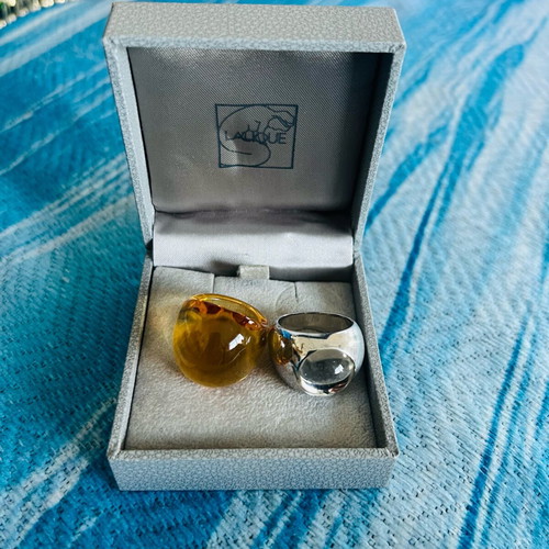 Lalique crystal rings like new, classic amber and clear
