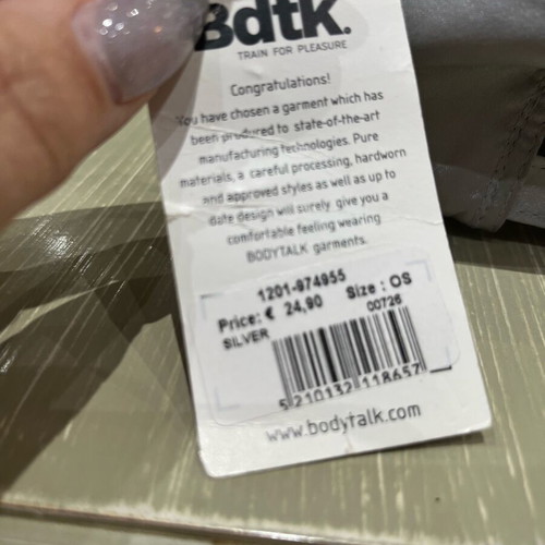 BodyTalk hat new silver size M