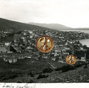 Καρτποστάλ: Γενική άποψις Καστοριάς (δεκ. 1930) Λήψη εκ του προσφυγικού οικισμού / Kastoria Castoria
