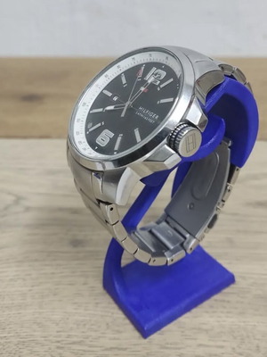 Watch stand new, printed in all colors