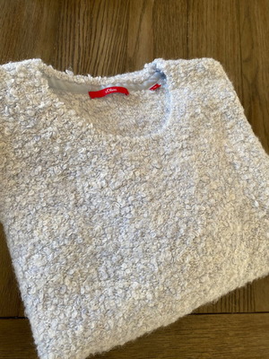 S.Oliver knitted women's sweater size 38 like new, light blue