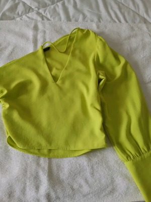 Zara top new with one shoulder, lime