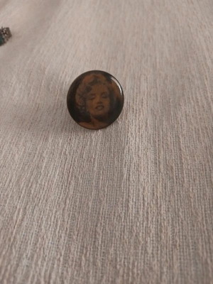 Marilyn Monroe ring handmade, used, adjustable size