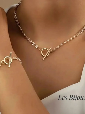 Jewelry set new, gold stainless steel necklace and bracelet with toggle clasp