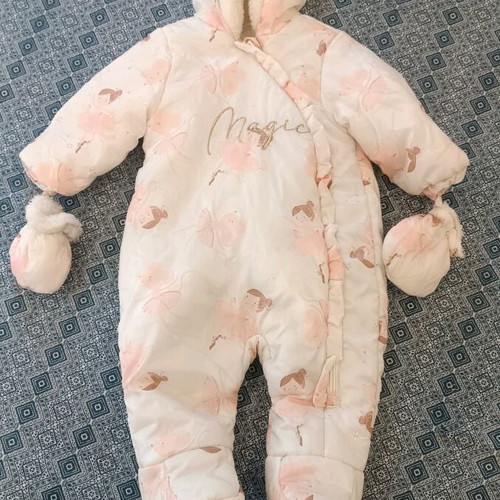 Full baby jumpsuit like new for girls with mittens