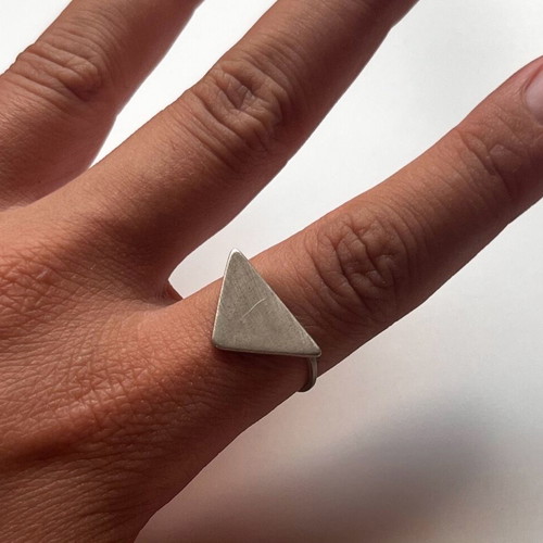 Triangular brass ring like new with thin band and textured finish