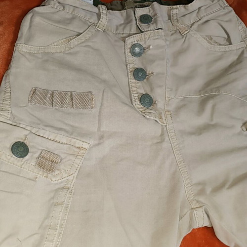 Bermuda shorts and shirt for 8-year-old boy like new, 100% cotton