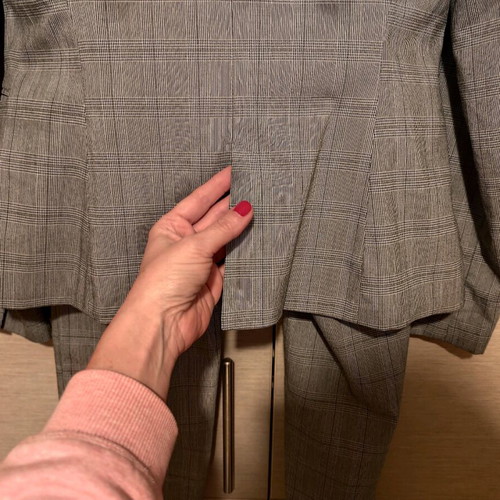 Zara women's gray checkered suit like new, size M