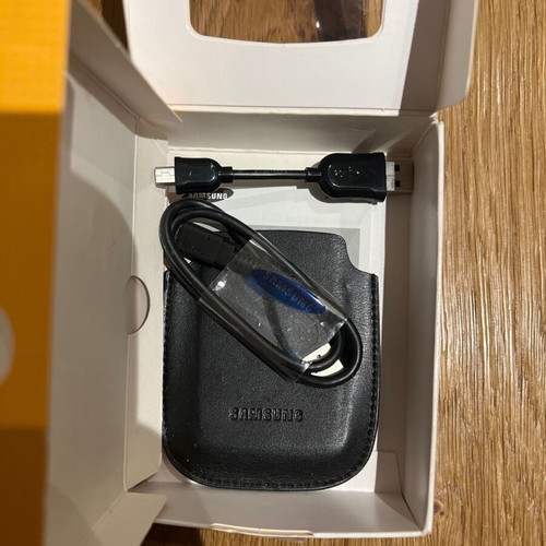 Samsung S1 Mini 120GB external hard drive like new