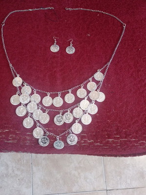 Silver necklace with earrings handmade, new, 31 pendants 25cm