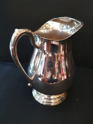 Επάργυρη κανάτα μεταχειρισμένη 22 x 17,5 cm
