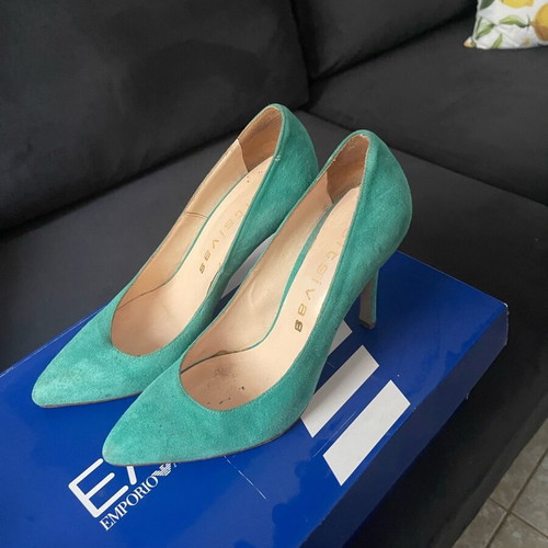 Tsitsivas pumps like new, size 37, pistachio color, leather 8-9cm