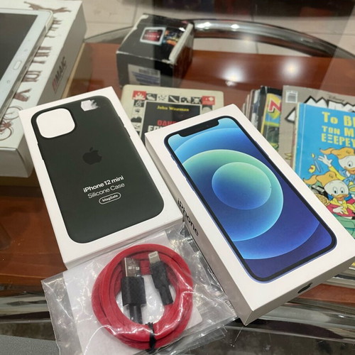 iPhone 12 mini 64 GB blue like new with accessories