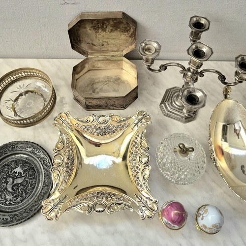Vintage decorative items set used, pack of 9 pieces