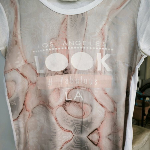 T-shirts used, pack of 3, medium size, white and multicolor