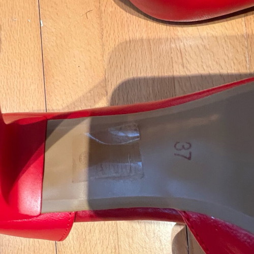 Wall Street red women's pumps new size 37