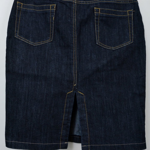Dolce Gabbana skirt new slim knee-length size 28