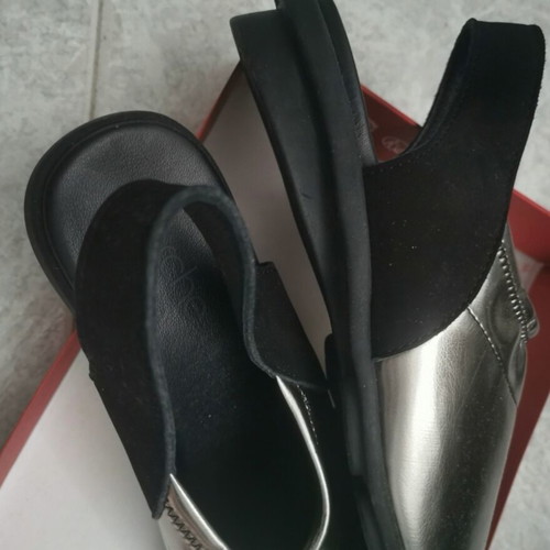 Arche sandals size 35 new, black and silver leather