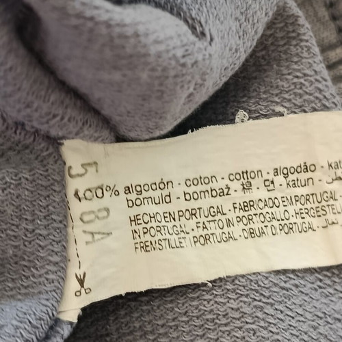 Zara kids shorts size 9-10, like new, grey with prints