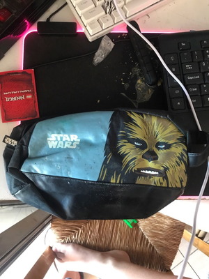 Starwars pencil case like new