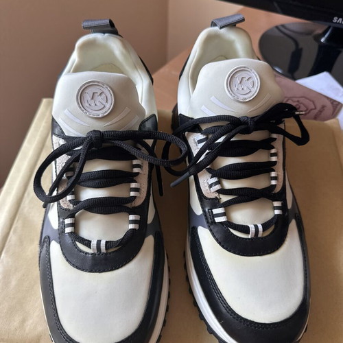 Michael Kors unisex sneakers like new, size 41, black and white