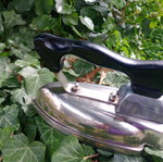 Collectible iron with cable works normally!!!