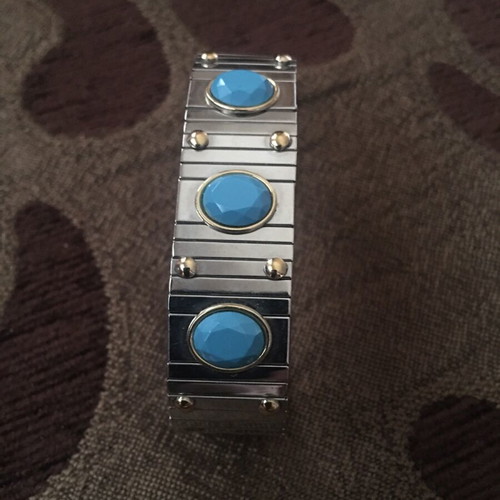 Bracelet new