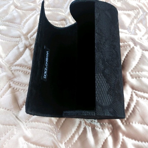 Dolce e Gabbana glasses case like new, black lace
