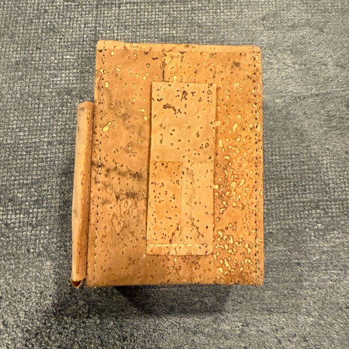 Cigarette case new, made of cork