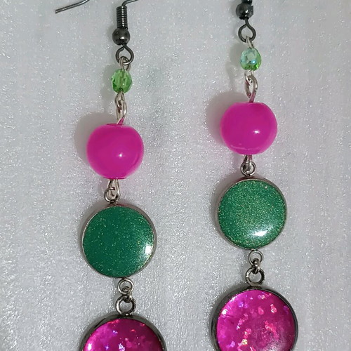 Earrings with liquid glass new, handmade, pink and green