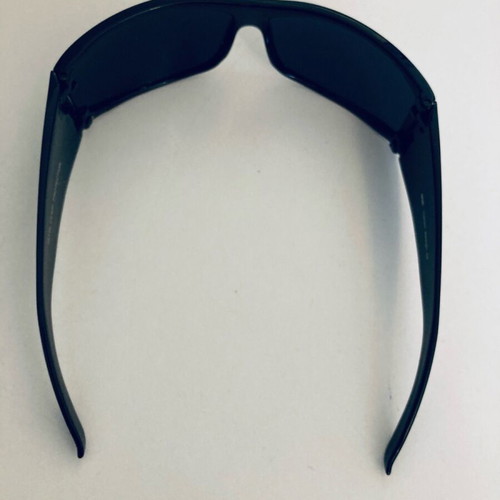Black sunglasses like new