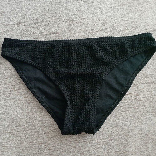 Swimsuit set like new, size S, black and yellow