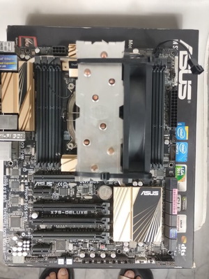 Intel Core i7 4930K CPU with ASUS X79 Deluxe motherboard and Cooler Master Hyper T4