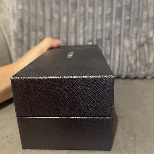 Prada box